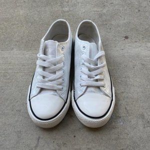 Two Insekta Sneakers In Black & White